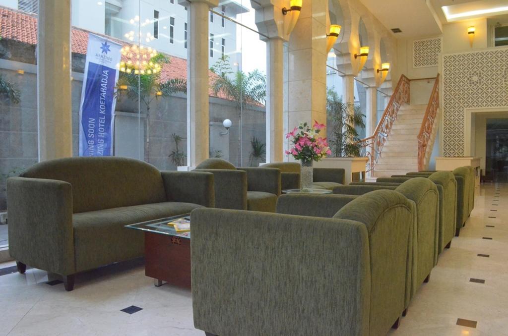 Amazing Kutaradja Hotel Джакарта Екстериор снимка