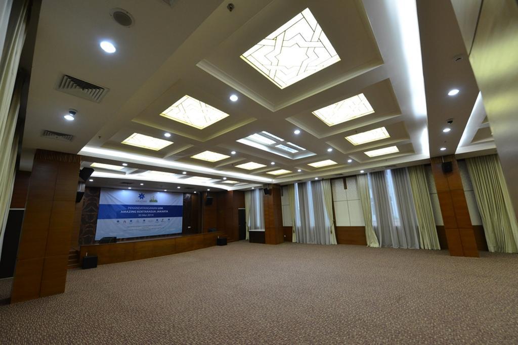 Amazing Kutaradja Hotel Джакарта Екстериор снимка