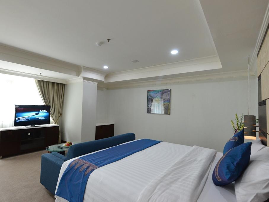 Amazing Kutaradja Hotel Джакарта Екстериор снимка
